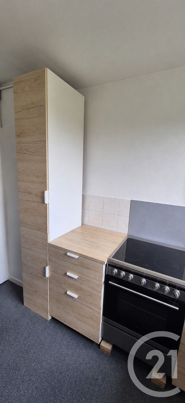 Appartement F4 à louer - 4 pièces - 63.19 m2 - BRIE COMTE ROBERT - 77 - ILE-DE-FRANCE - Century 21 Concept Immobilier