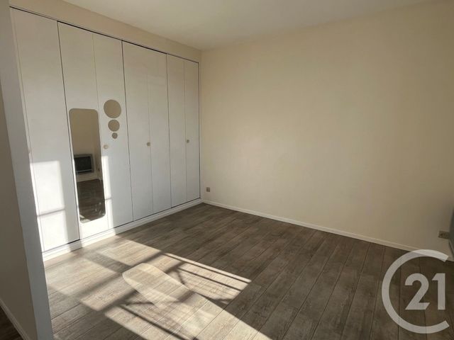 Appartement F1 à vendre - 1 pièce - 30.0 m2 - BRIE COMTE ROBERT - 77 - ILE-DE-FRANCE - Century 21 Concept Immobilier
