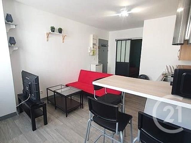 Appartement F1 à louer - 1 pièce - 23.4 m2 - BRIE COMTE ROBERT - 77 - ILE-DE-FRANCE - Century 21 Concept Immobilier