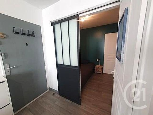 Appartement F1 à louer - 1 pièce - 23.4 m2 - BRIE COMTE ROBERT - 77 - ILE-DE-FRANCE - Century 21 Concept Immobilier