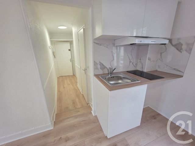 Appartement Studio à louer - 1 pièce - 27.35 m2 - BRIE COMTE ROBERT - 77 - ILE-DE-FRANCE - Century 21 Concept Immobilier