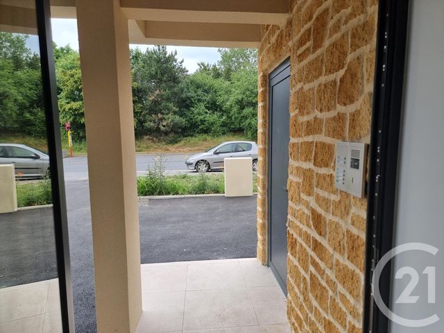 Appartement F3 à louer - 3 pièces - 65.28 m2 - FONTENAY TRESIGNY - 77 - ILE-DE-FRANCE - Century 21 Concept Immobilier