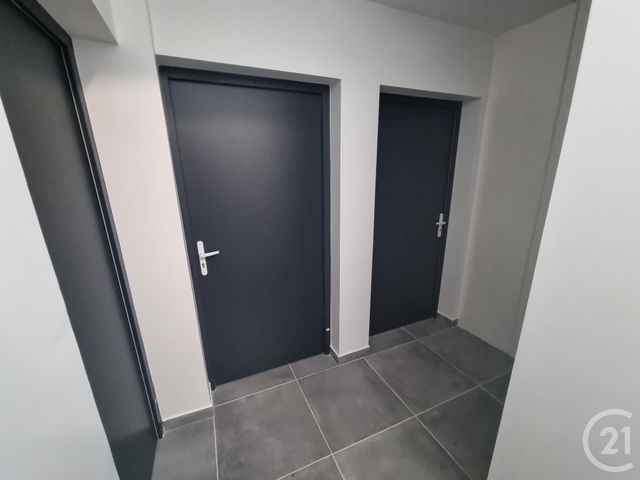 Appartement F3 à louer - 3 pièces - 65.28 m2 - FONTENAY TRESIGNY - 77 - ILE-DE-FRANCE - Century 21 Concept Immobilier