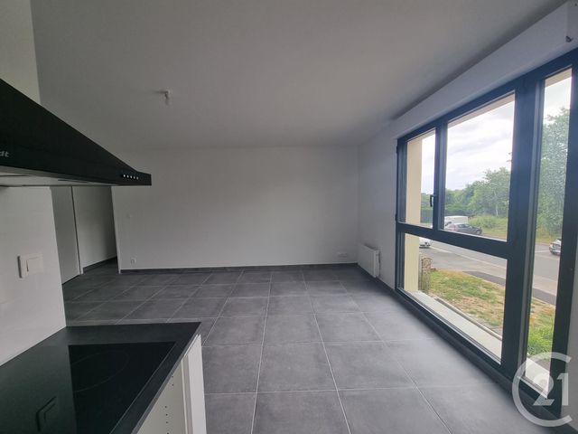 Appartement F3 à louer - 3 pièces - 65.28 m2 - FONTENAY TRESIGNY - 77 - ILE-DE-FRANCE - Century 21 Concept Immobilier