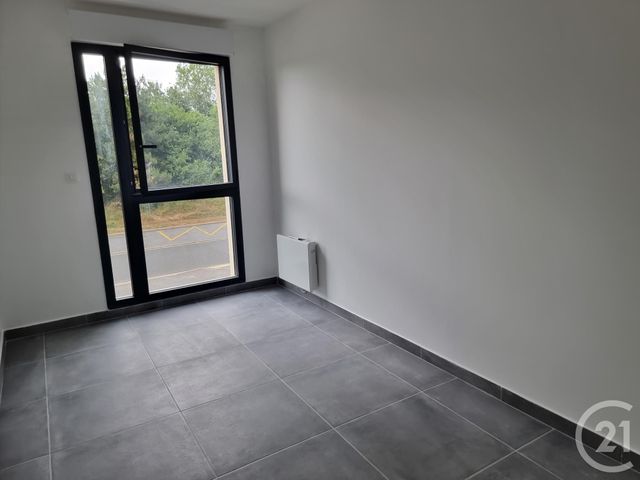 Appartement F3 à louer - 3 pièces - 65.28 m2 - FONTENAY TRESIGNY - 77 - ILE-DE-FRANCE - Century 21 Concept Immobilier