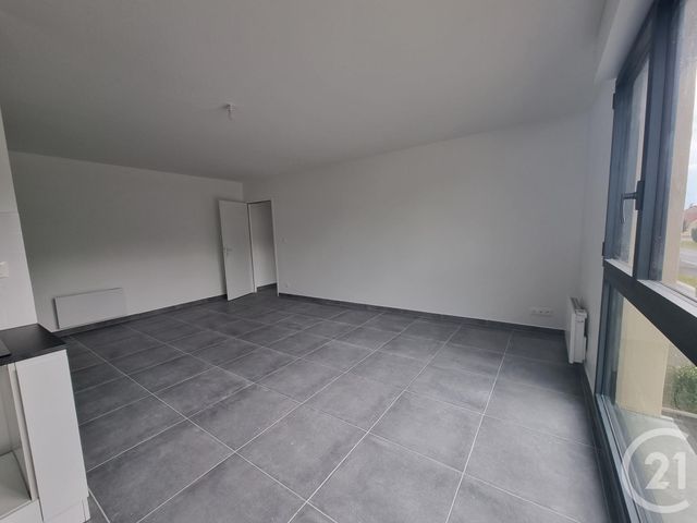 Appartement F3 à louer - 3 pièces - 65.28 m2 - FONTENAY TRESIGNY - 77 - ILE-DE-FRANCE - Century 21 Concept Immobilier
