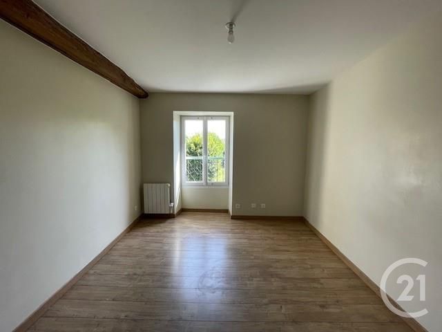 Appartement F3 à louer - 3 pièces - 75.82 m2 - SOLERS - 77 - ILE-DE-FRANCE - Century 21 Concept Immobilier