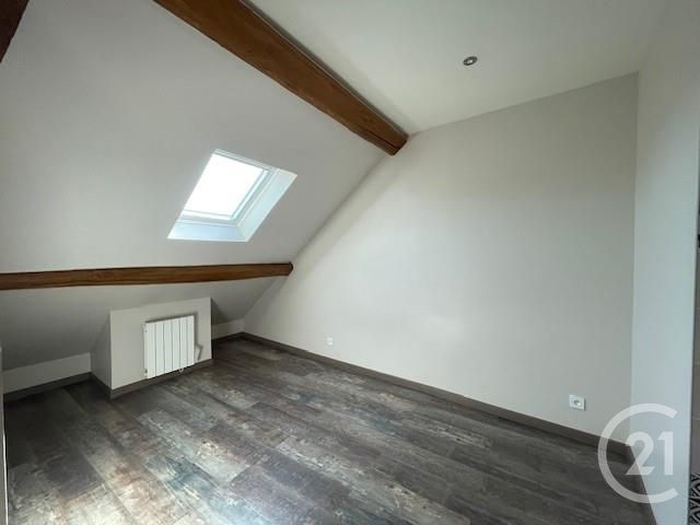 Appartement F3 à louer - 3 pièces - 75.82 m2 - SOLERS - 77 - ILE-DE-FRANCE - Century 21 Concept Immobilier