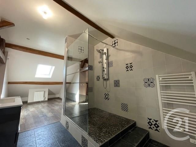 Appartement F3 à louer - 3 pièces - 75.82 m2 - SOLERS - 77 - ILE-DE-FRANCE - Century 21 Concept Immobilier