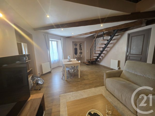 Appartement F3 à louer - 3 pièces - 75.82 m2 - SOLERS - 77 - ILE-DE-FRANCE - Century 21 Concept Immobilier