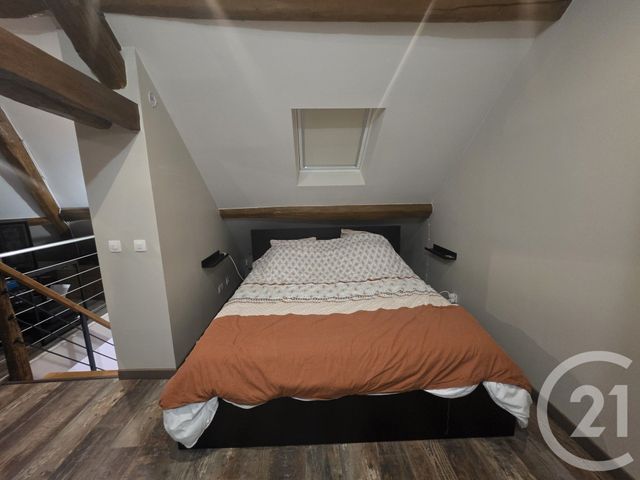 Appartement F3 à louer - 3 pièces - 75.82 m2 - SOLERS - 77 - ILE-DE-FRANCE - Century 21 Concept Immobilier