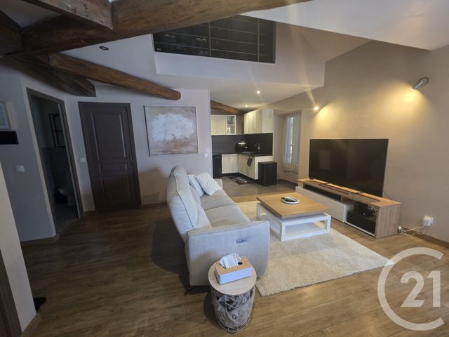 Appartement F3 à louer - 3 pièces - 75.82 m2 - SOLERS - 77 - ILE-DE-FRANCE - Century 21 Concept Immobilier