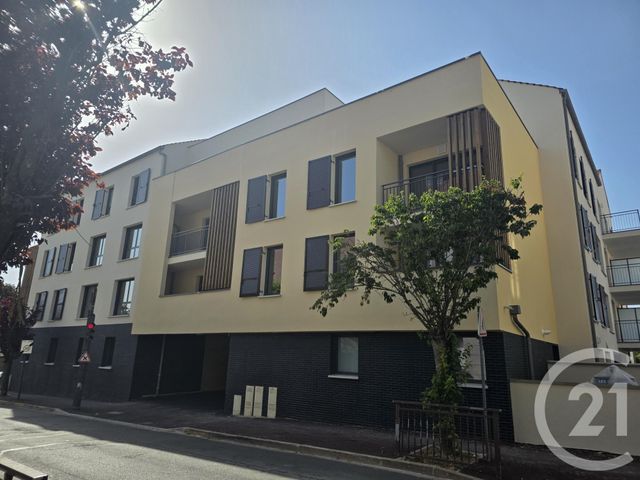 parking - BRIE COMTE ROBERT - 77