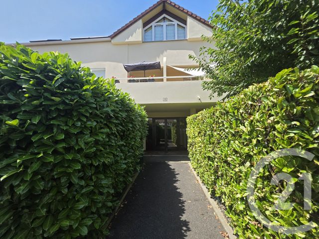 Appartement F1 à louer - 1 pièce - 28.13 m2 - BRIE COMTE ROBERT - 77 - ILE-DE-FRANCE - Century 21 Concept Immobilier