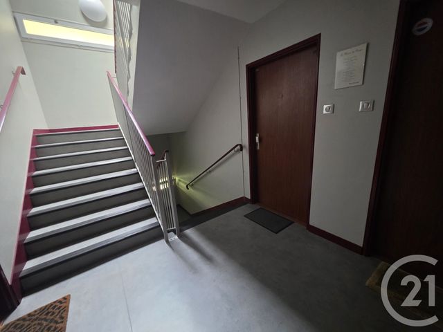 Appartement F1 à louer - 1 pièce - 28.13 m2 - BRIE COMTE ROBERT - 77 - ILE-DE-FRANCE - Century 21 Concept Immobilier