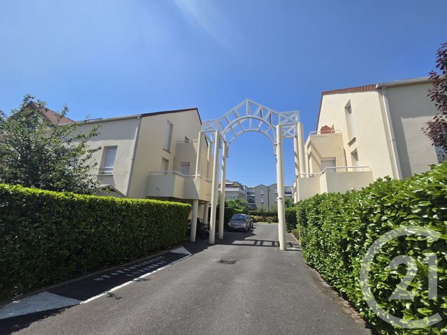 Appartement F1 à louer - 1 pièce - 28.13 m2 - BRIE COMTE ROBERT - 77 - ILE-DE-FRANCE - Century 21 Concept Immobilier