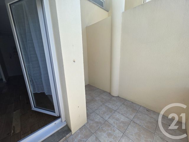 Appartement F1 à louer - 1 pièce - 28.13 m2 - BRIE COMTE ROBERT - 77 - ILE-DE-FRANCE - Century 21 Concept Immobilier