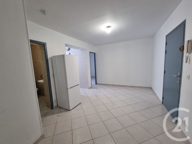 Appartement F2 à louer - 2 pièces - 32.88 m2 - BRIE COMTE ROBERT - 77 - ILE-DE-FRANCE - Century 21 Concept Immobilier