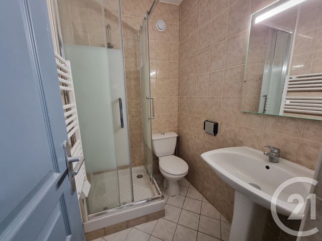 Appartement F2 à louer - 2 pièces - 32.88 m2 - BRIE COMTE ROBERT - 77 - ILE-DE-FRANCE - Century 21 Concept Immobilier