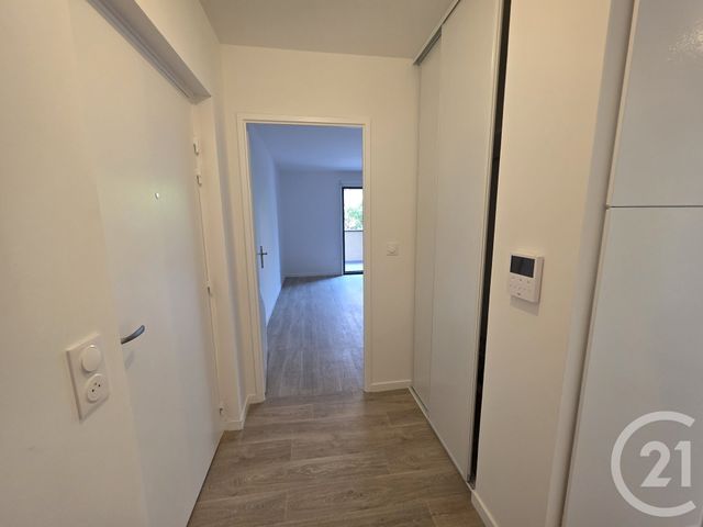 Appartement F3 à louer - 3 pièces - 63.73 m2 - BRIE COMTE ROBERT - 77 - ILE-DE-FRANCE - Century 21 Concept Immobilier