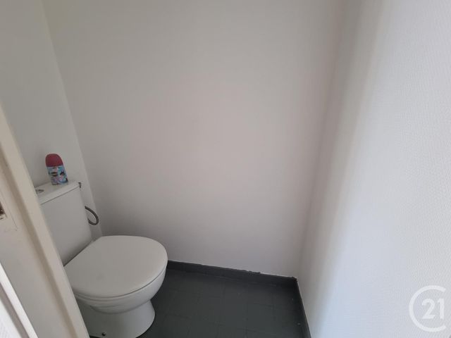 Appartement F2 à louer - 2 pièces - 40.26 m2 - BRIE COMTE ROBERT - 77 - ILE-DE-FRANCE - Century 21 Concept Immobilier
