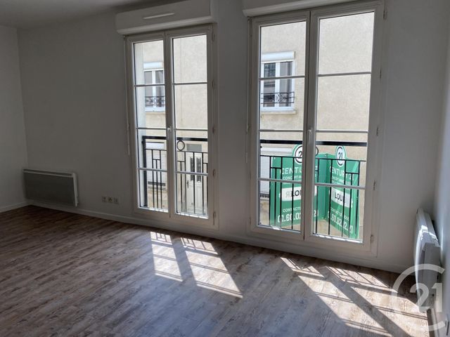 Appartement F1 à louer - 1 pièce - 26.7 m2 - BRIE COMTE ROBERT - 77 - ILE-DE-FRANCE - Century 21 Concept Immobilier