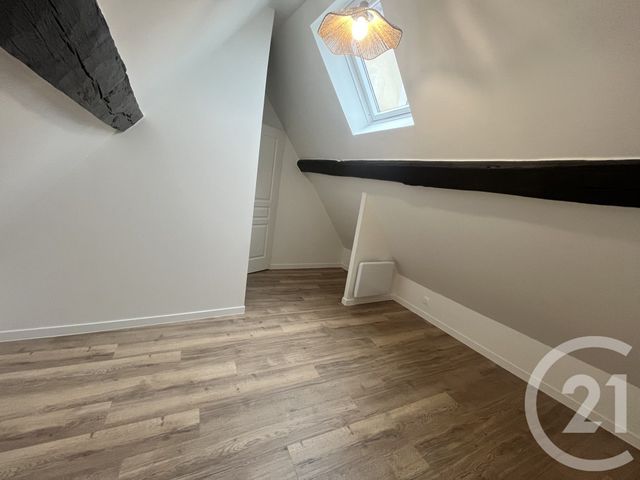 Appartement T1 à louer - 1 pièce - 35.84 m2 - BRIE COMTE ROBERT - 77 - ILE-DE-FRANCE - Century 21 Concept Immobilier