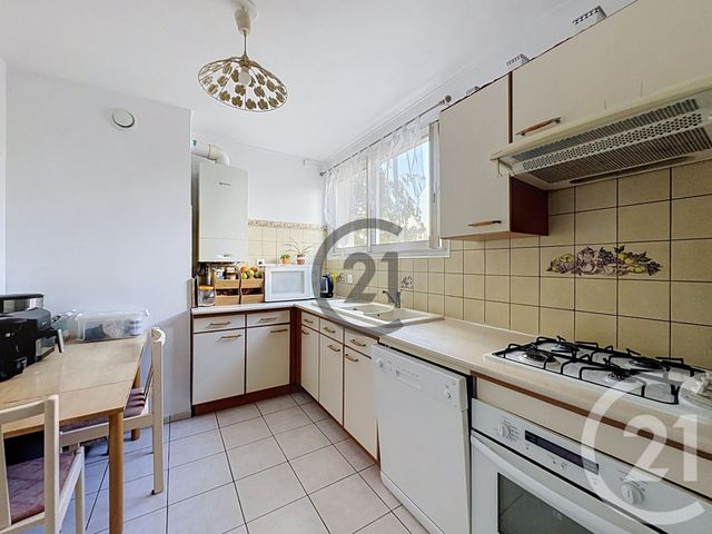 maison à vendre - 5 pièces - 108.38 m2 - PONTAULT COMBAULT - 77 - ILE-DE-FRANCE - Century 21 Concept Immobilier