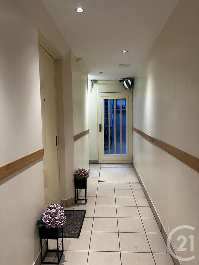 Appartement F1 à louer - 1 pièce - 30.33 m2 - BRIE COMTE ROBERT - 77 - ILE-DE-FRANCE - Century 21 Concept Immobilier