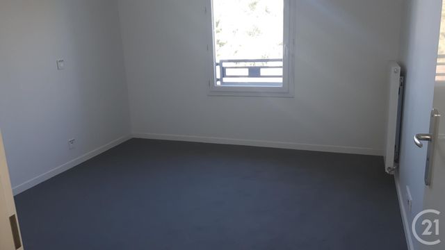 Appartement F3 à louer - 3 pièces - 54.14 m2 - BRIE COMTE ROBERT - 77 - ILE-DE-FRANCE - Century 21 Concept Immobilier