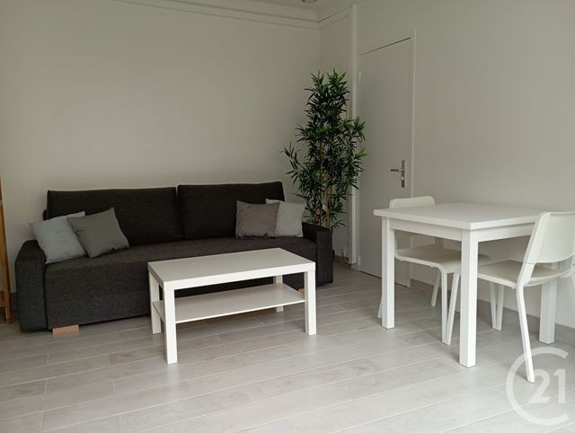 Appartement Studio à louer BRIE COMTE ROBERT