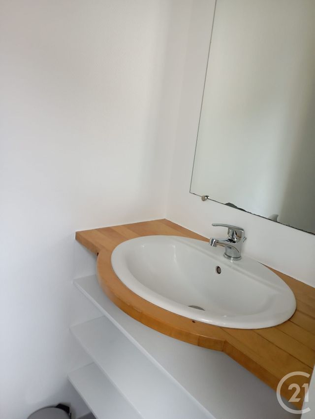 Appartement Studio à louer - 1 pièce - 19.56 m2 - BRIE COMTE ROBERT - 77 - ILE-DE-FRANCE - Century 21 Concept Immobilier