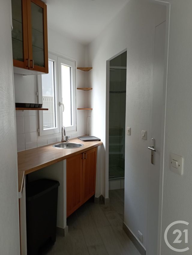 Appartement Studio à louer - 1 pièce - 19.56 m2 - BRIE COMTE ROBERT - 77 - ILE-DE-FRANCE - Century 21 Concept Immobilier