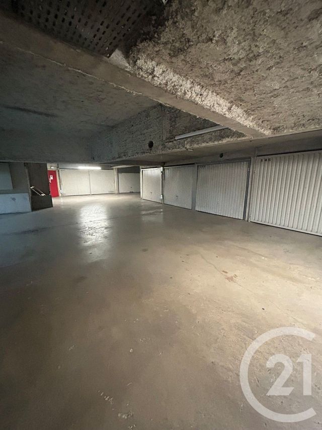 parking à louer - 20.0 m2 - BRIE COMTE ROBERT - 77 - ILE-DE-FRANCE - Century 21 Concept Immobilier