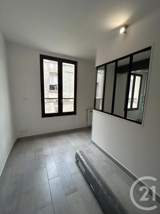 Appartement F1 à louer - 1 pièce - 30.27 m2 - BRIE COMTE ROBERT - 77 - ILE-DE-FRANCE - Century 21 Concept Immobilier