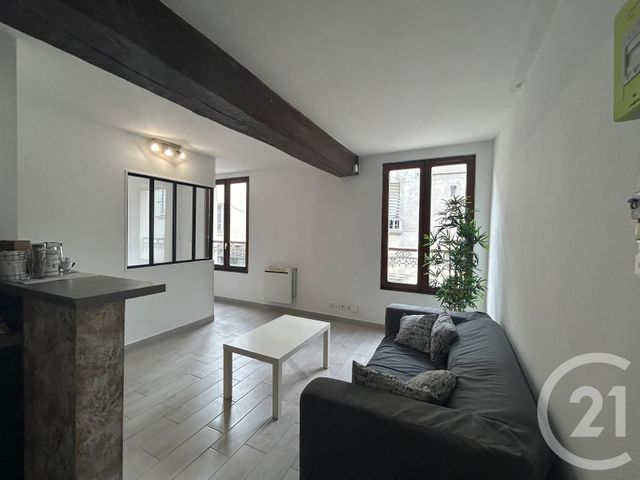 Appartement F1 à louer - 1 pièce - 30.27 m2 - BRIE COMTE ROBERT - 77 - ILE-DE-FRANCE - Century 21 Concept Immobilier