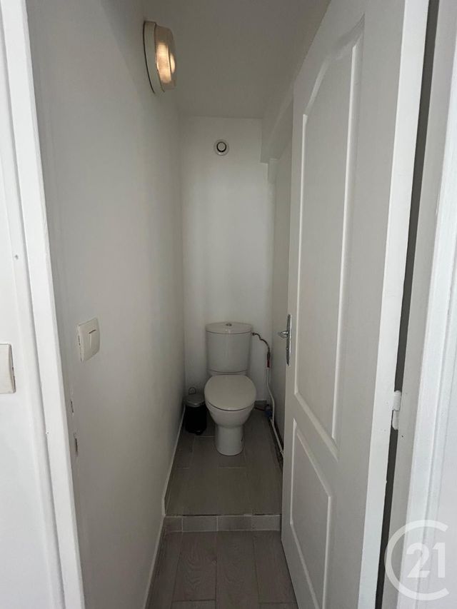 Appartement F1 à louer - 1 pièce - 30.27 m2 - BRIE COMTE ROBERT - 77 - ILE-DE-FRANCE - Century 21 Concept Immobilier