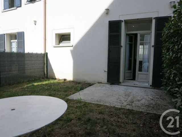Appartement F3 à louer - 3 pièces - 50.45 m2 - BRIE COMTE ROBERT - 77 - ILE-DE-FRANCE - Century 21 Concept Immobilier