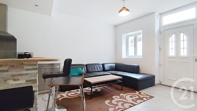 Appartement F1 à vendre - 1 pièce - 26.5 m2 - SOLERS - 77 - ILE-DE-FRANCE - Century 21 Concept Immobilier