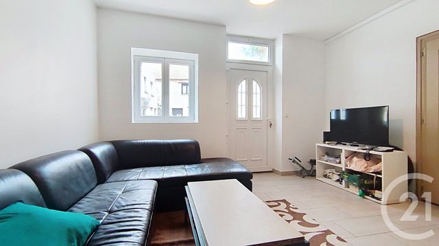 Appartement F1 à vendre - 1 pièce - 26.5 m2 - SOLERS - 77 - ILE-DE-FRANCE - Century 21 Concept Immobilier