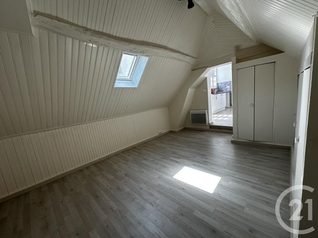 Appartement F1 à louer - 1 pièce - 21.89 m2 - BRIE COMTE ROBERT - 77 - ILE-DE-FRANCE - Century 21 Concept Immobilier