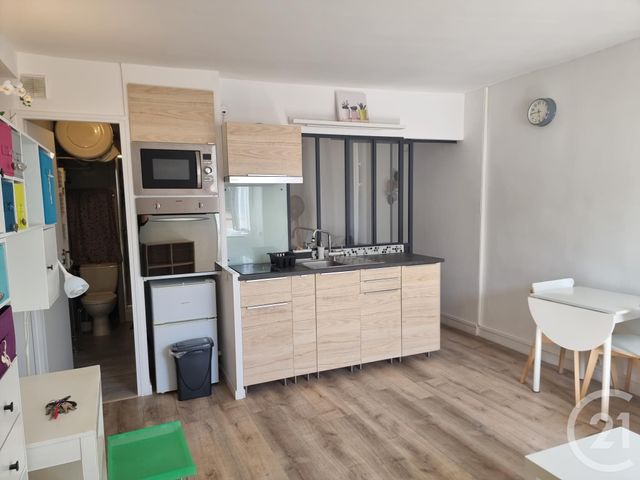 Appartement Studio à louer - 1 pièce - 30.35 m2 - BRIE COMTE ROBERT - 77 - ILE-DE-FRANCE - Century 21 Concept Immobilier