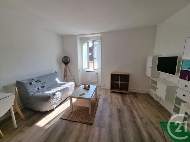 Appartement Studio à louer - 1 pièce - 30.35 m2 - BRIE COMTE ROBERT - 77 - ILE-DE-FRANCE - Century 21 Concept Immobilier