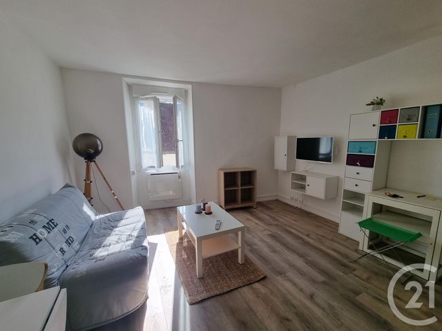 Appartement Studio à louer BRIE COMTE ROBERT