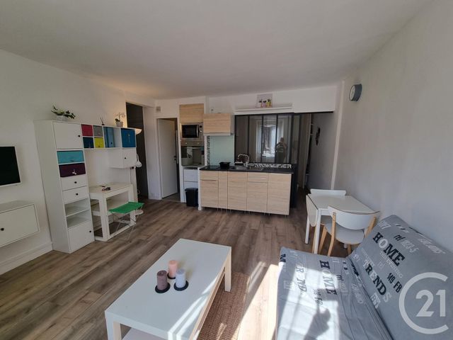 Appartement Studio à louer - 1 pièce - 30.35 m2 - BRIE COMTE ROBERT - 77 - ILE-DE-FRANCE - Century 21 Concept Immobilier