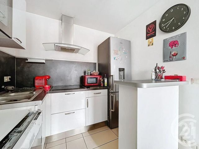 Appartement F2 à louer - 2 pièces - 39.49 m2 - BRIE COMTE ROBERT - 77 - ILE-DE-FRANCE - Century 21 Concept Immobilier