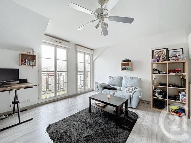 Appartement F2 à louer - 2 pièces - 39.49 m2 - BRIE COMTE ROBERT - 77 - ILE-DE-FRANCE - Century 21 Concept Immobilier