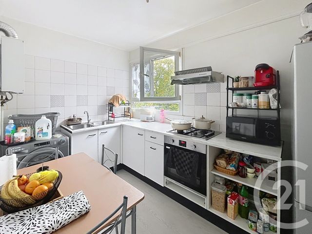 Appartement F3 à vendre - 3 pièces - 61.47 m2 - EPINAY SOUS SENART - 91 - ILE-DE-FRANCE - Century 21 Concept Immobilier