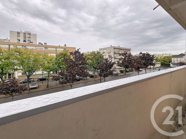 Appartement F3 à vendre - 3 pièces - 61.47 m2 - EPINAY SOUS SENART - 91 - ILE-DE-FRANCE - Century 21 Concept Immobilier