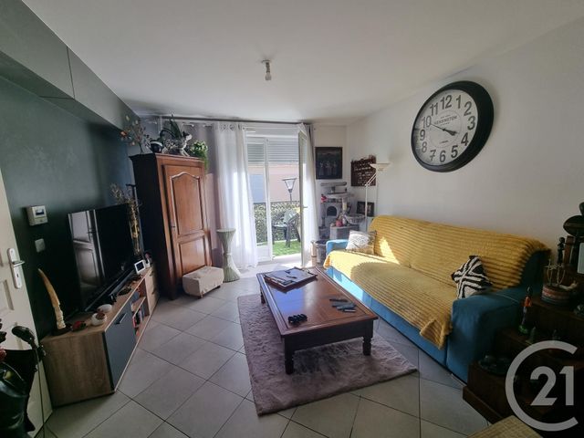 Appartement F2 à louer - 2 pièces - 39.67 m2 - BRIE COMTE ROBERT - 77 - ILE-DE-FRANCE - Century 21 Concept Immobilier